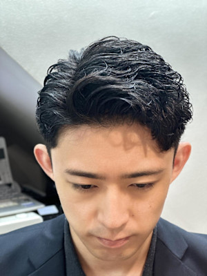 韓国風　大人barber アイロンパーマ
