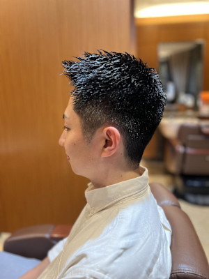 銀座　理容室　メンズベリーショート