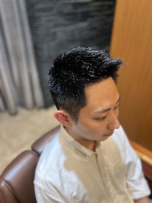 銀座　理容室　メンズベリーショート