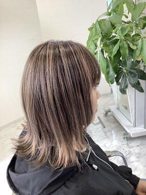 バレイヤージュカラー