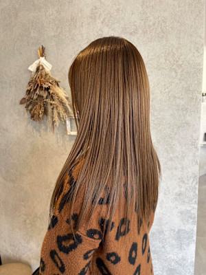 ロング×アッシュベージュ