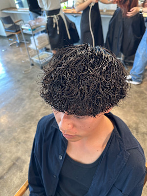 波巻きスパイラルパーマ