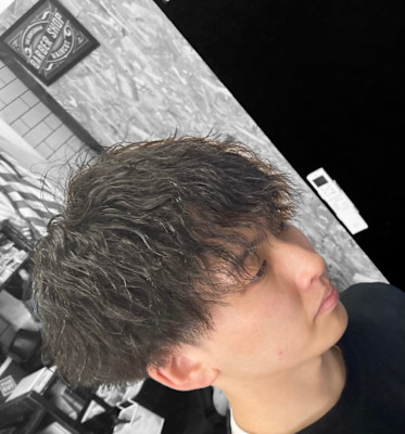 ツイストスパイラルパーマ+フェードカット