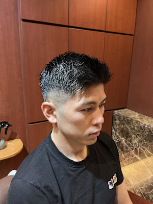 銀座　理容室　スキンフェード　