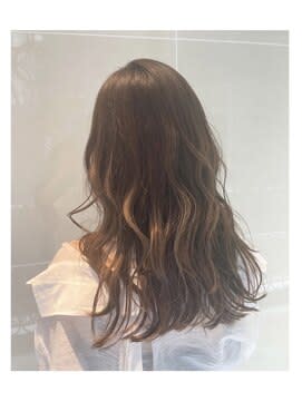 アッシュブラウン