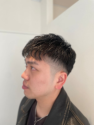 スキンフェード×アイロンパーマ