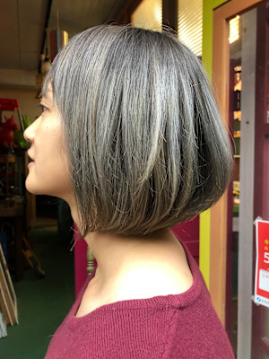 モノトーンカラー