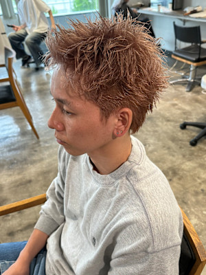 スパイキーショート