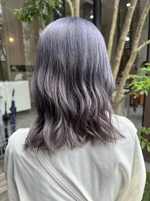 ラベンダーグレージュ/山本凌也