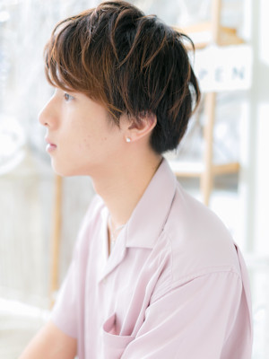 メッシュがポイント◎束感ショート　マッシュパーマ