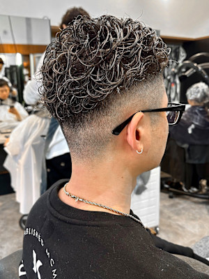 【IRIE 赤坂】極道パーマハイライトメッシュ