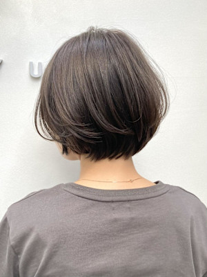 黒髪/グレーベージュ/レイヤーロング/前髪パーマ