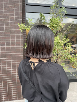 ♪パツッとボブ♪