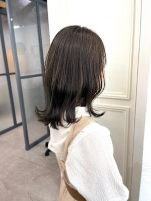 黒髪/グレーベージュ/レイヤーロング/前髪パーマ/仙台