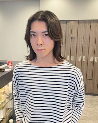 メンズ顔周りレイヤーカット