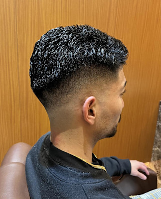 銀座　理容室　スキンフェード　アイロンパーマ