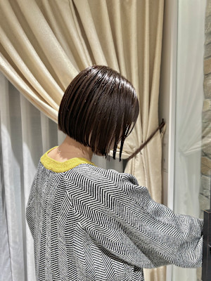 ぱつっとミニボブ