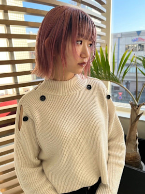 フェイスレイヤー×切りっぱなしボブ