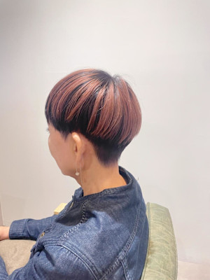 マッシュにデザインカラー