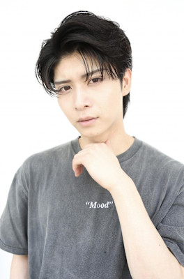 カット/ヘッドスパ/メンズ/眉毛/パーマ/マンツーマン