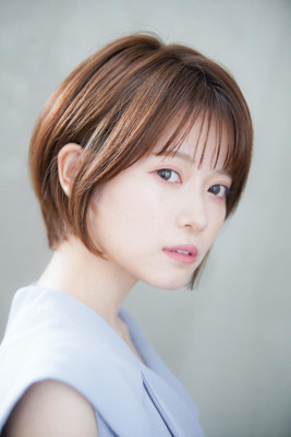 ★BERRYシアーカラータンバルモリフレアバング小顔ショート