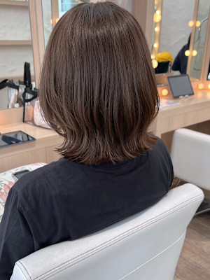 大人可愛いくびれレイヤー×グレージュカラー