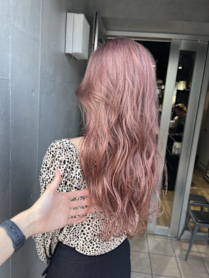 ミルクティーベージュ　グレージュ　ピンクベージュ　ピンク