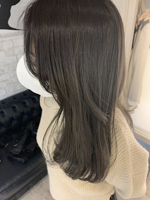 大人綺麗なグレイアッシュ