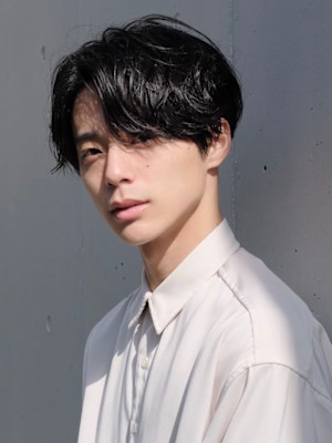 センターパート/カルマパーマ/アッシュブラック