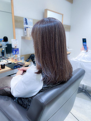 白髪ぼかし　セミディ　シアーカラー　【藤沢　藤沢駅】
