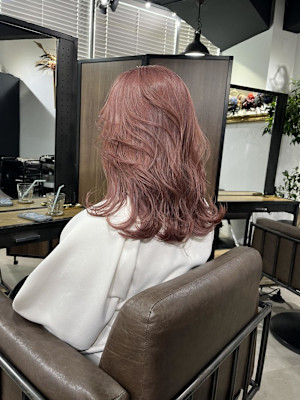 ミルクティーベージュ　グレージュ　ピンクベージュ　ピンク