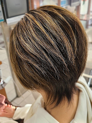 マッシュウルフカット