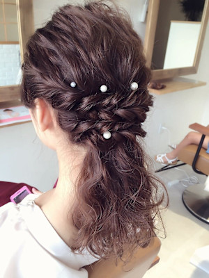  ROYハーフアップstyle