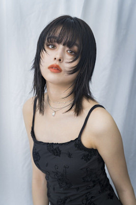 ミディアムウルフ顔周りレイヤー成増地下鉄成増大山