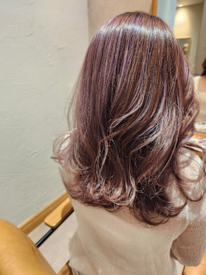 ベージュ×ピンクバイオレット