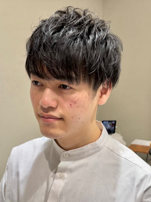 束感　メンズ　マッシュ　爽やか　短髪　パーマ　ワンカール　