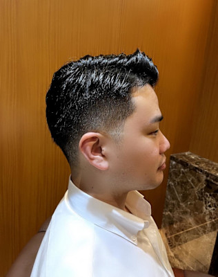 銀座　理容室　個室　サイドパート