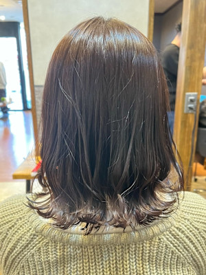 ★大人可愛いオリーブグレージュ★外ハネミディアム