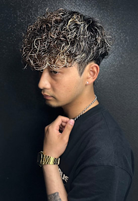 カット×特殊パーマ 【スペインカール】