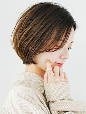 大人丸みショート