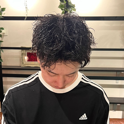 ショート無造作パーマスタイル