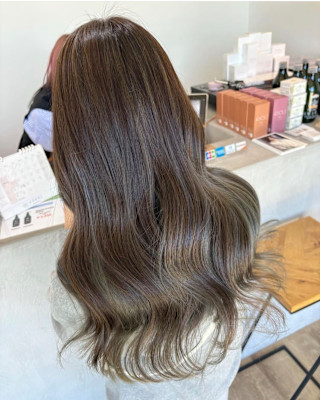 ベージュブリーチダブルカラーハイライト髪質改善トリートメント
