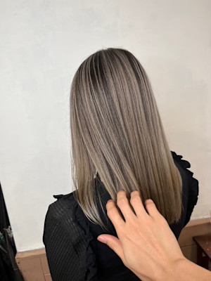 髪質改善カラー