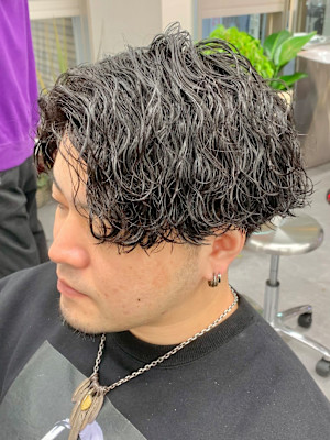 ダークアッシュ/アッシュブラック/カルマパーマ/ベリーショー