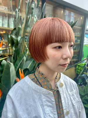 ミニボブ　オレンジベージュカラー