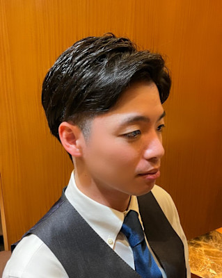 銀座　理容室　ビジネスマン　爽やか好印象