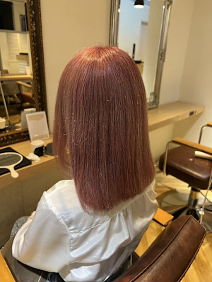 ナチュラル × ピンクベージュ