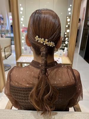 ［なつな］お呼ばれヘア/タイトアレンジ