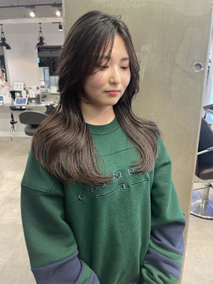 miu&清水大誠　レイヤーカット　韓国ヘア