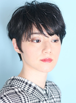 40代50代似合わせ小顔美髪シアーカラーカールショート